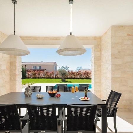 Villa Florence By Ilc-Istria Luxury Collection 브르토니글라 외부 사진