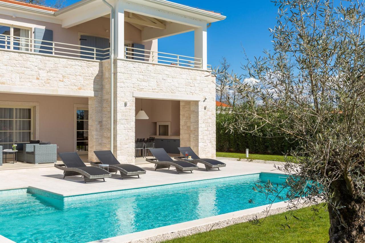 Villa Florence By Ilc-Istria Luxury Collection 브르토니글라 외부 사진